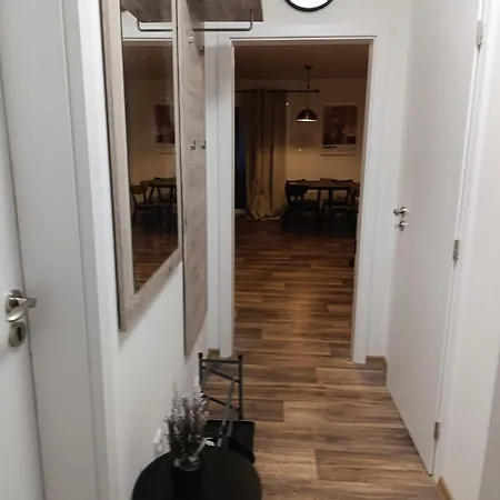 Nyaraló Doma Les Vcelna